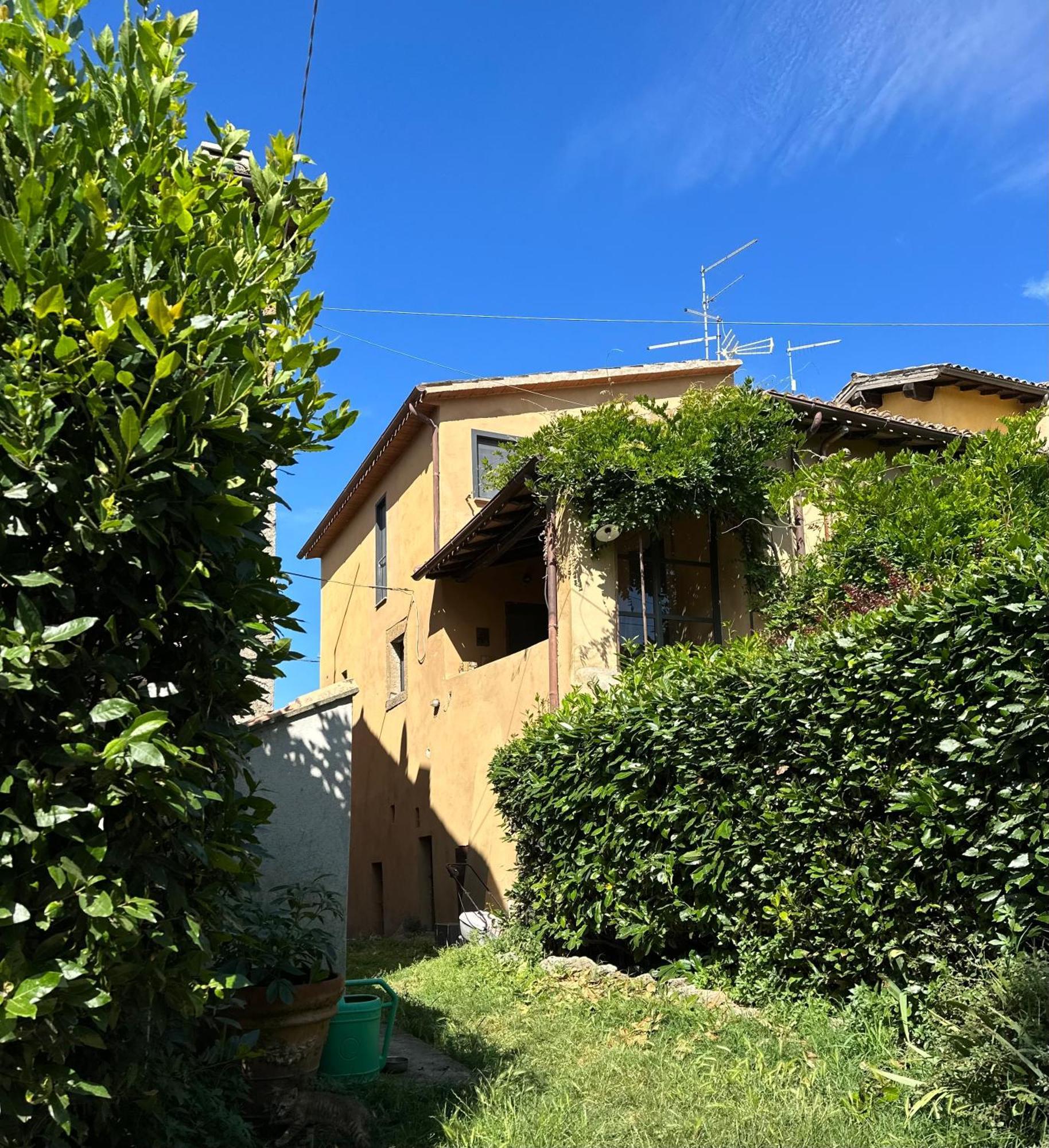 La Casa Di Zoe-artandtravel * Montefiascone